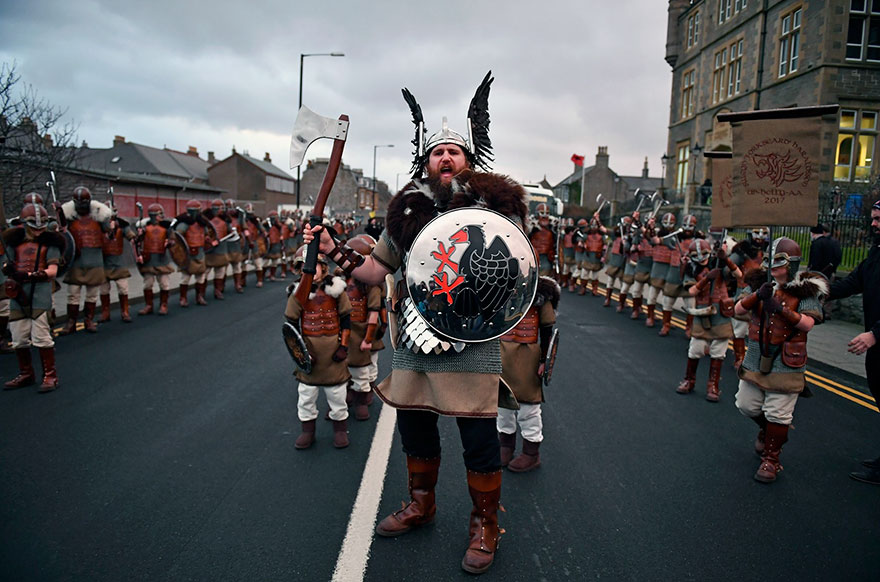 vikings-up-helly-aa-festival-shetland-scotland-12