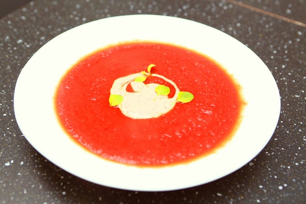 hotova-paradajkova-polievka
