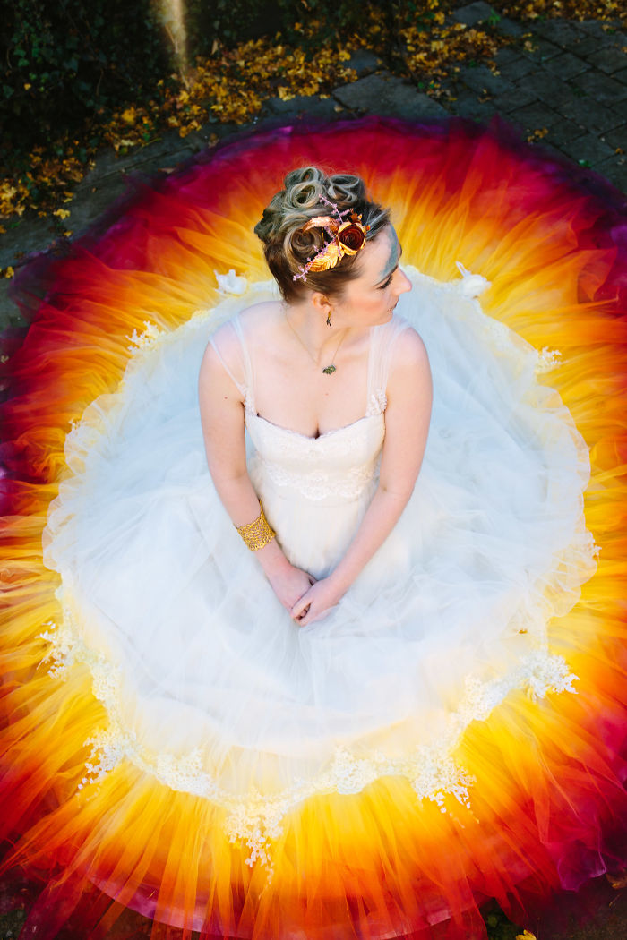labour-of-love-54-hours-sewing-7-hours-spraying-to-create-this-incredible-dipdye-wedding-dress-59240981ac775__700