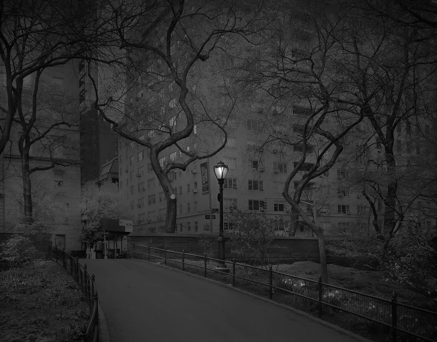 haunting-images-new-york-city-michael-massaia-13-5923df6f8bb5c__880